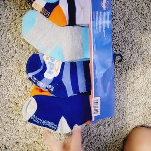Blippi Toddlers Crew Socks 18-24 Months 10 Pairs Blues Oranges